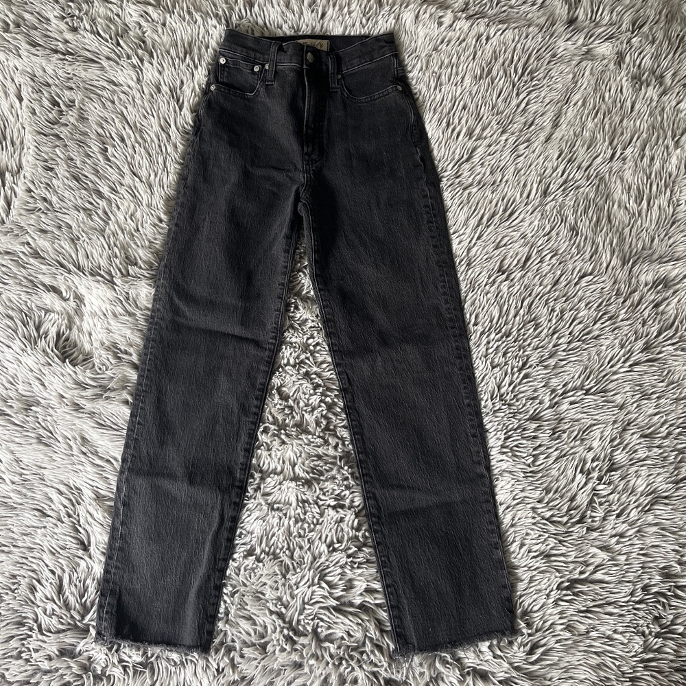 Madewell The Perfect Vintage Straight Jeans Size 24 Style #: NF113